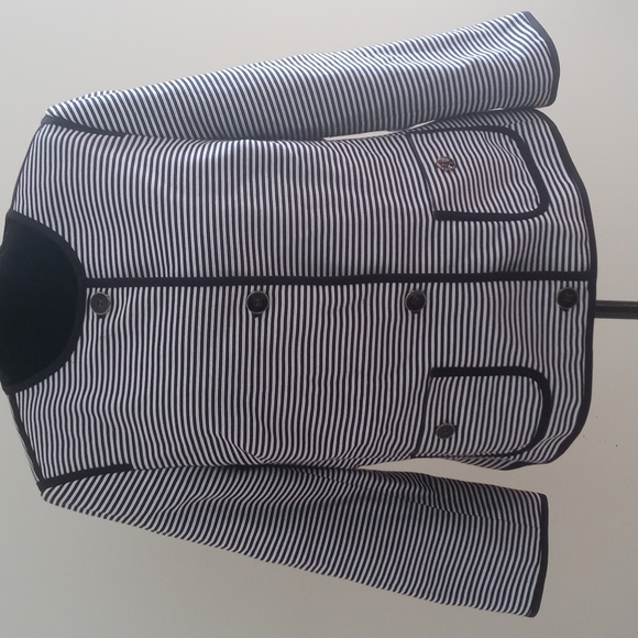 TALBOTS black and white suit jacket - Picture 2 of 8